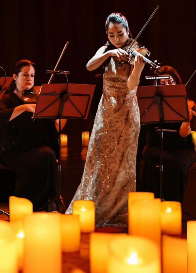 Хироко Нинагава (Япония) и Ninagawa Orchestra с программой «Времена Года»