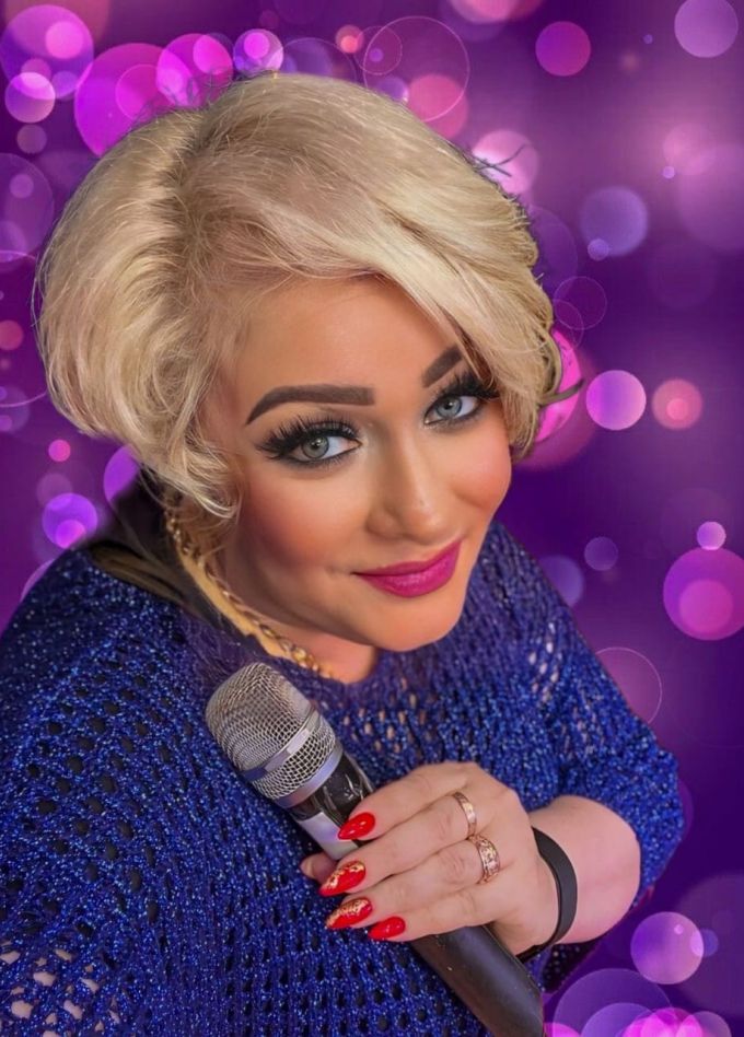 АЛЁНА РОСС. Черная смородина.