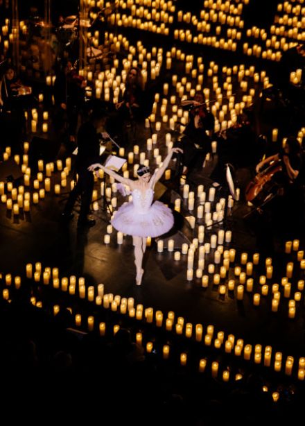 Волшебный свет Рождества. Lumisfera и 3000 свечей