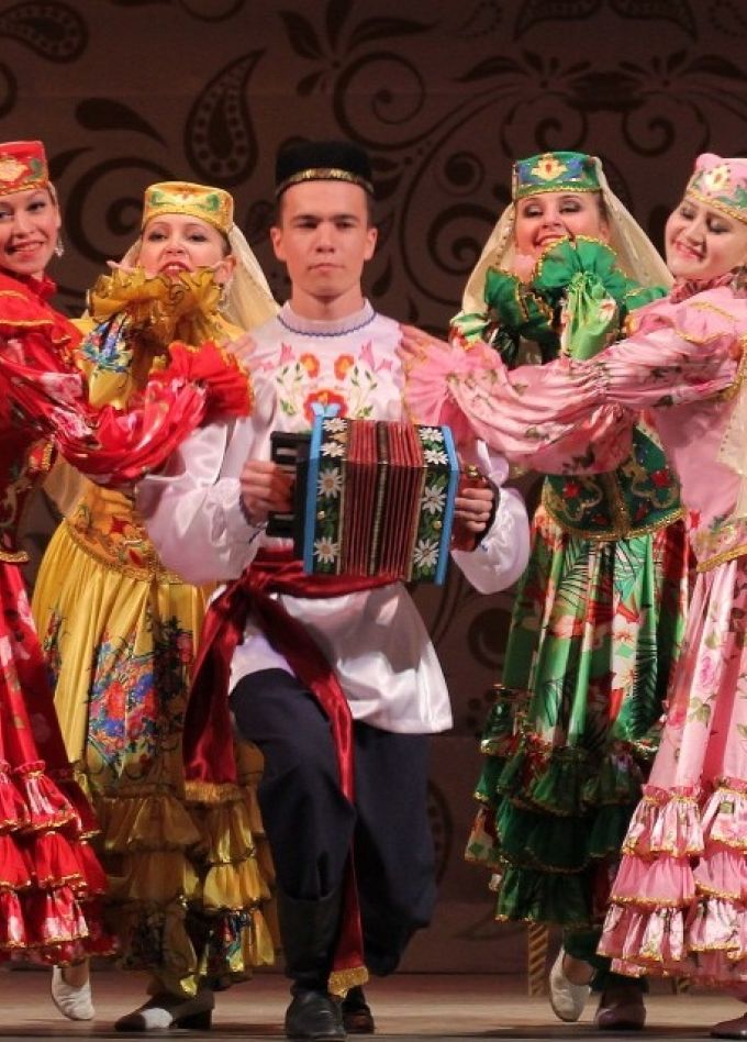 «ОГНЕННЫЕ ТАНЦЫ ПЛАМЕННОЙ МОЛОДОСТИ»